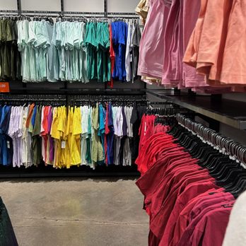 south premium outlet nike