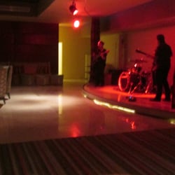 Luna Lounge