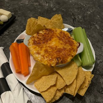 The Shaker & Vine - Buffalo Chicken dip - Wine Bars Near Me - Schenectady, New York