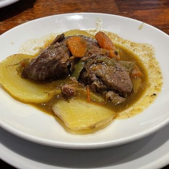 Dos de Mayo - Carrillada ibérica al jerez (3,65€) - Tapas Bars Near Me - Seville, SE