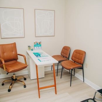 Medi-Weightloss - Acute visit room - Weight Loss Centers Near Me - Oak Creek, Wisconsin