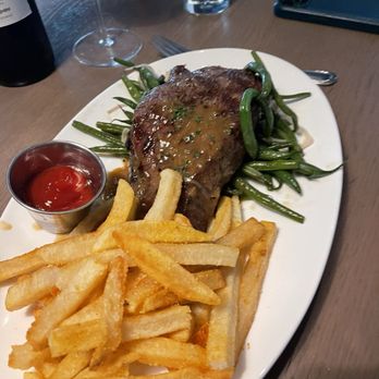 the Woodall - Steak Frite - Cocktail Bars Near Me - Atlanta, Georgia