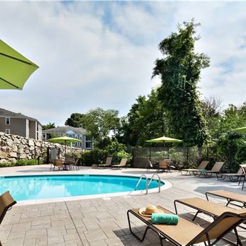 Eaves Burlington - Apartments Near Me - Burlington, Massachusetts