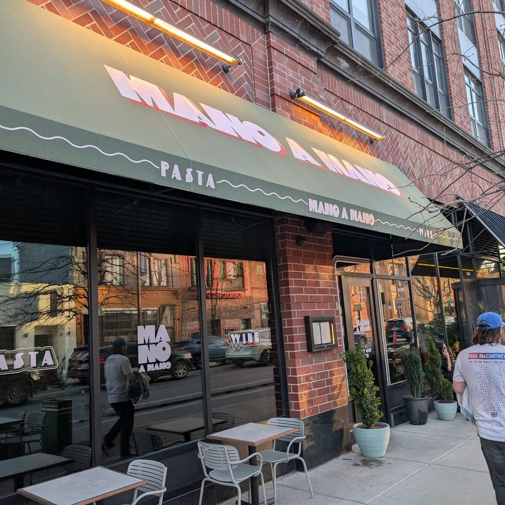 Mano A Mano - Italian Near Me - Chicago, Illinois Mano A Mano - Italian Near Me - Chicago, Illinois