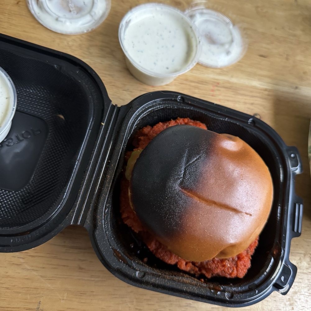 Chicken Sandwich Combo Chicken Sandwich Combo
