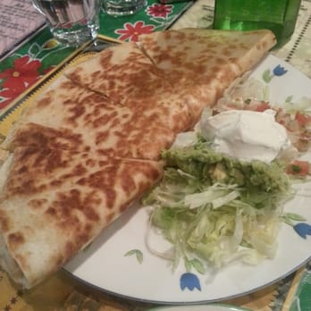 Dos Senoritas - Cheese Quesadilla with Chicken [$15] - Mexican Near Me - Gladesville, NSW
