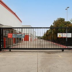 Public Storage