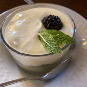 Bleuroot - Banana bread pudding - New American Near Me - West Dundee, Illinois