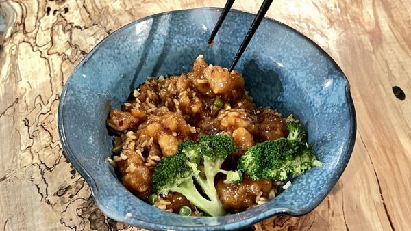 Golden Wok by null