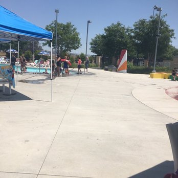 DropZone Waterpark - Pool for kids is only 4ft deep - Water Parks Near Me - Perris, California