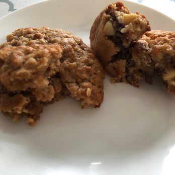 Cookies N Cream - Look at the texture! Oatmeal Apple Pie & Macadamia Chocolate Chip - Bakeries Near Me - Bronxville, New York Cookies N Cream - Look at the texture! Oatmeal Apple Pie & Macadamia Chocolate Chip - Bakeries Near Me - Bronxville, New York