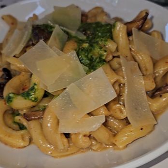 La Pecora Bianca SoHo - Garganelli - Mediterranean Near Me - New York, New York La Pecora Bianca SoHo - Garganelli - Mediterranean Near Me - New York, New York