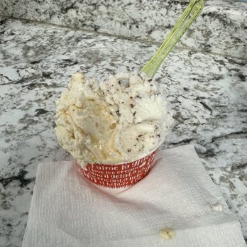 Gelati Di Roma - Medium gelato with caramel cashew cheesecake and Nutella - Coffee & Tea Near Me - Cocoa Beach, Florida Gelati Di Roma - Medium gelato with caramel cashew cheesecake and Nutella - Coffee & Tea Near Me - Cocoa Beach, Florida