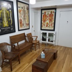 New York House Call Physicians - Waiting room of office of New York House Call Physicians also dba NATAN SCHLEIDER MD PLLC or DOCTOR IN THE FAMILY