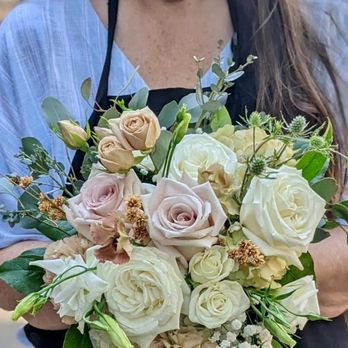 Briar Patch Florist - Bridesmaid bouquets. - Florists Near Me - Asheville, North Carolina