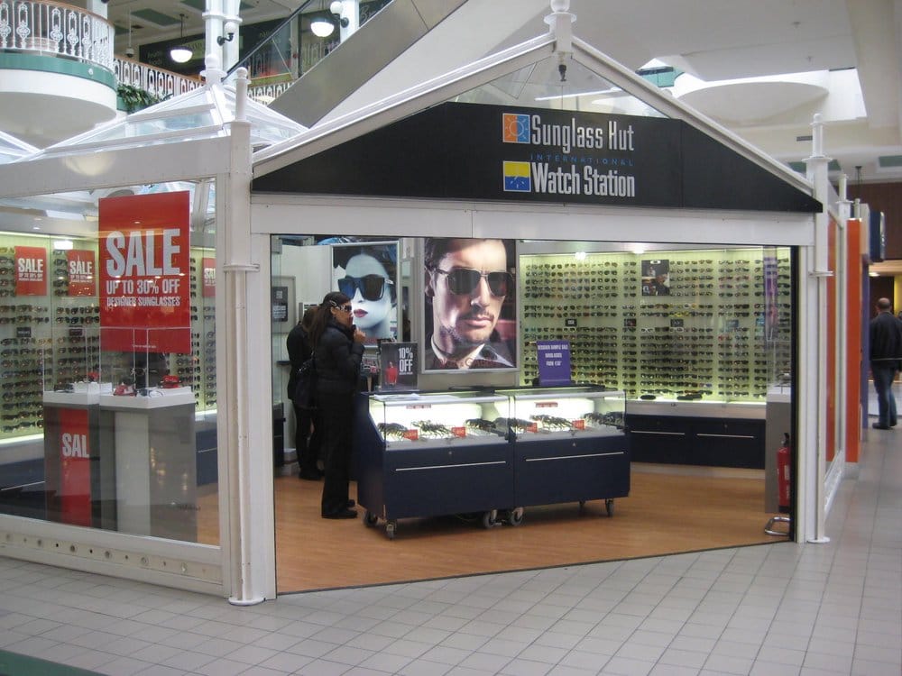 SUNGLASS HUT St Stephen's Green Shopping Centre, Dublin, Republic of
