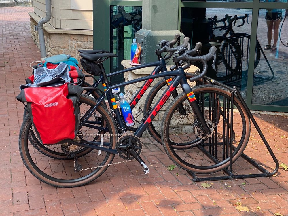 Wheelzup Canal Place Logo