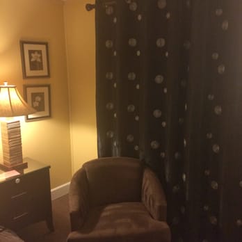 Sea Breeze Lodge - Comfy chair.. - Hotels & Travel Near Me - Pacific Grove, California Sea Breeze Lodge - Comfy chair.. - Hotels & Travel Near Me - Pacific Grove, California