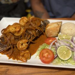 Plaza Azteca Plymouth Meeting - Red snapper (MP)