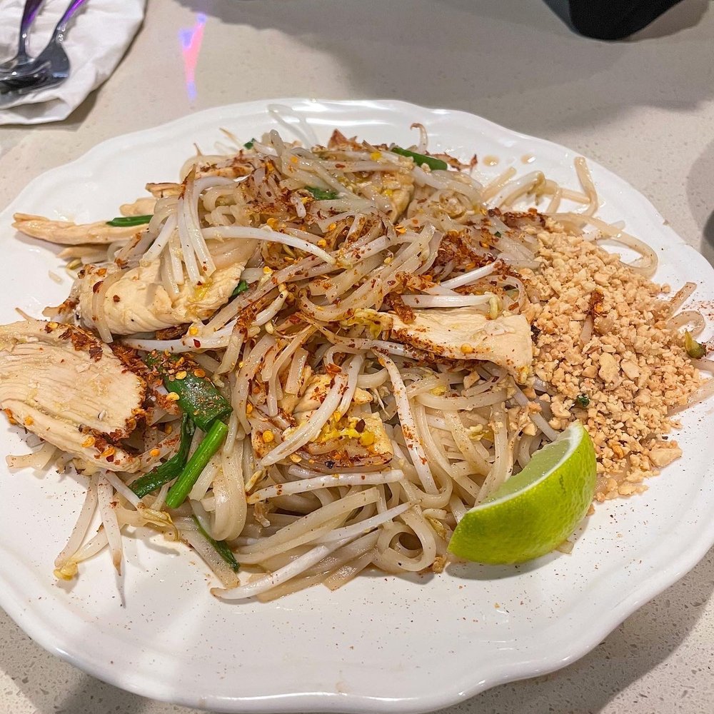 Na's Thai Cafe - Pad Thai - Thai Near Me - Chanhassen, Minnesota Na's Thai Cafe - Pad Thai - Thai Near Me - Chanhassen, Minnesota