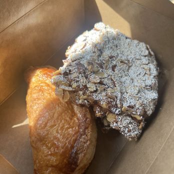 Queer Plants Cafe - Rhubarb hand pie Nd almond croissant - Nurseries & Gardening Near Me - Portland, Oregon Queer Plants Cafe - Rhubarb hand pie Nd almond croissant - Nurseries & Gardening Near Me - Portland, Oregon