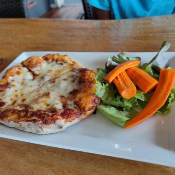 Island Lava Java - Pizza (Kids Menu) - American Near Me - Kailua Kona, Hawaii
