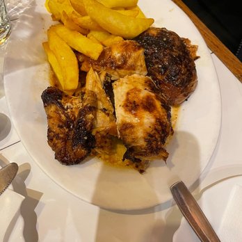 La Bodega Bohemia - Grilled chicken yummy juicy - Arroceria / Paella Near Me - Madrid, M
