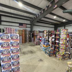 Boomtown USA Fireworks - 500 Gram Cakes