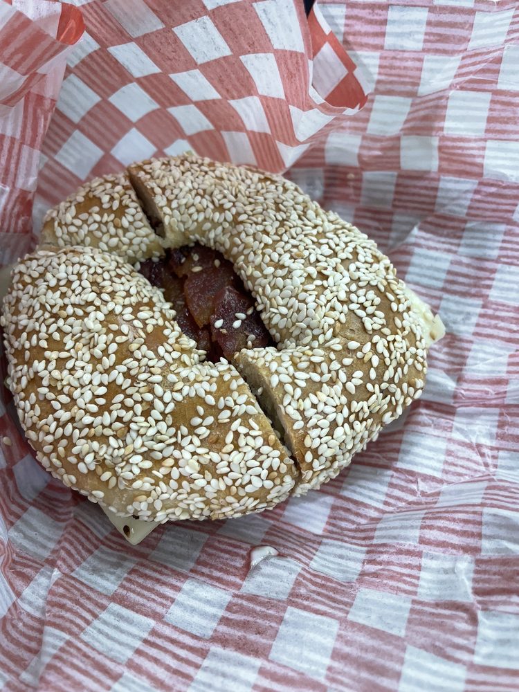 BAGELS ON GREENE Updated August 2024 107 Photos & 64 Reviews 4160
