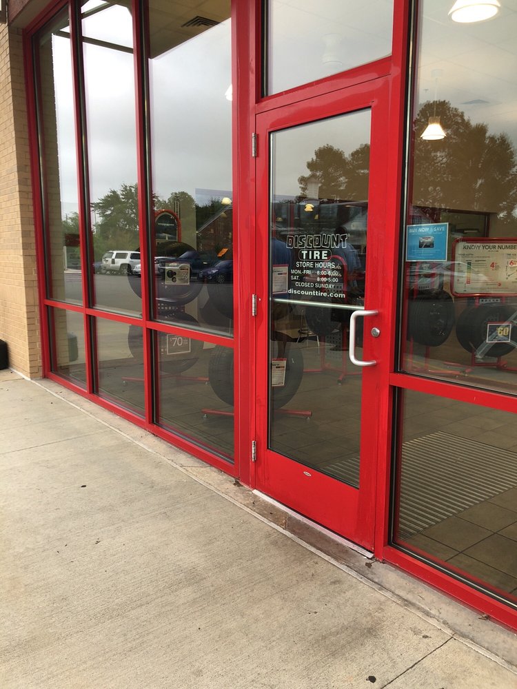 Discount Tire 26 Photos 41 Reviews Tires 10101 Hull Street Rd North Chesterfield Va Phone Number