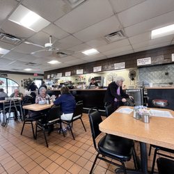 Orange Tree Breakfast & Lunch - Inside