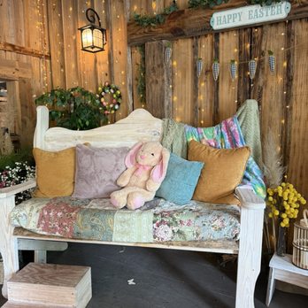 Redhead Bay Cafe - Cute photo op - New American Near Me - Virginia Beach, Virginia