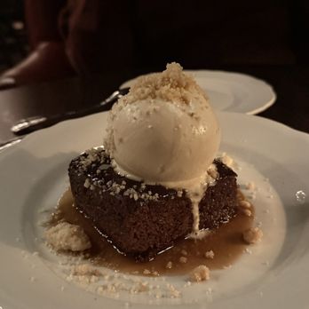 Trivoli Tavern - Sticky Date Cake - American Near Me - Chicago, Illinois Trivoli Tavern - Sticky Date Cake - American Near Me - Chicago, Illinois