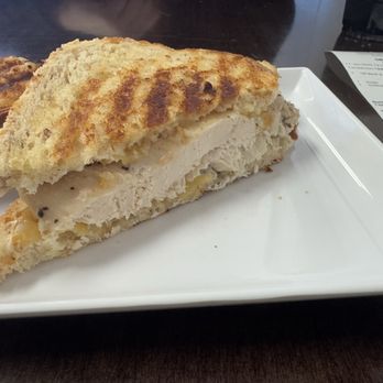 Russell’s Cafe & Bakery - Grilled chicken and smoked gouda - Breakfast & Brunch Near Me - Fenton, Missouri Russell’s Cafe & Bakery - Grilled chicken and smoked gouda - Breakfast & Brunch Near Me - Fenton, Missouri