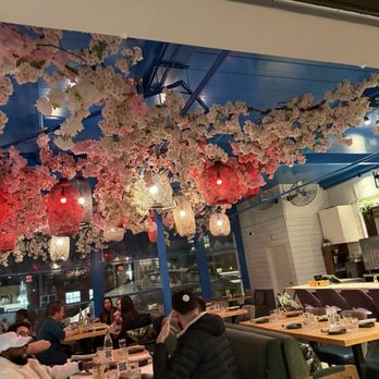 Buena Vida - Mexican Near Me - Arlington, Virginia