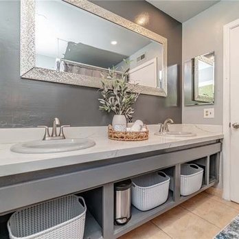 Anassa Design - Bathroom - Home Staging Near Me