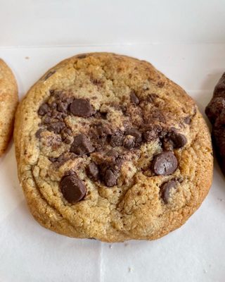 Bee J’s Cookies by null