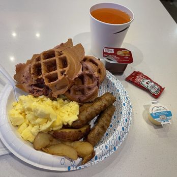 Hampton Inn & Suites by Hilton Toronto Markham - What I got for breakfast - Hotels Near Me - Markham, Ontario Hampton Inn & Suites by Hilton Toronto Markham - What I got for breakfast - Hotels Near Me - Markham, Ontario