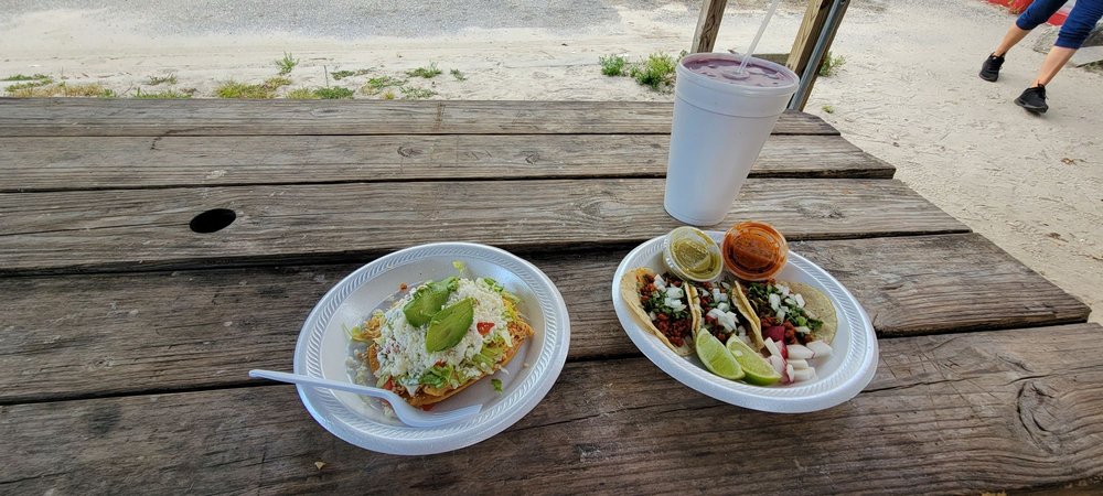 Taqueria Y Neveria Acambaro