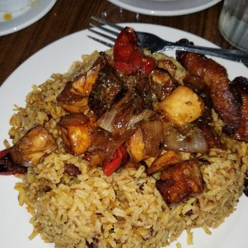 Garifuna Flava - King Fish - Caribbean Near Me - Chicago, Illinois