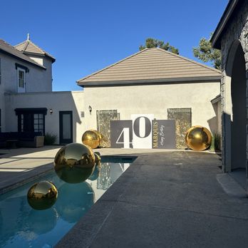 Go Big Rentals - Gold Mirror Balls - Balloon Services Near Me