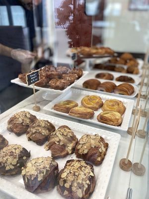 Sweet Demi Lune Bakery & Cafe by null