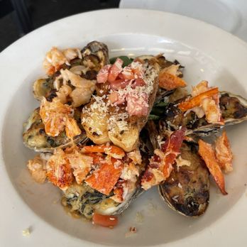 Bryac Black Rock - My dish the Lobster Rockefeller. - Seafood Near Me - Bridgeport, Connecticut