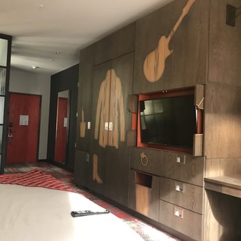 Bobby - Hotels Near Me - Nashville, Tennessee Bobby - Hotels Near Me - Nashville, Tennessee