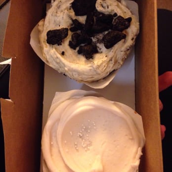 Baked & Wired - Oreo and strawberry cupcakes! - Bakeries Near Me - Washington, DC, District of Columbia Baked & Wired - Oreo and strawberry cupcakes! - Bakeries Near Me - Washington, DC, District of Columbia