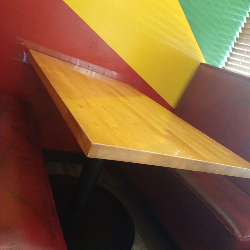 Teranga Restaurant - Seating area - African Near Me - Cincinnati, Ohio Teranga Restaurant - Seating area - African Near Me - Cincinnati, Ohio