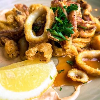 Vue Kitchen - Calamari - New American Near Me - Gualala, California