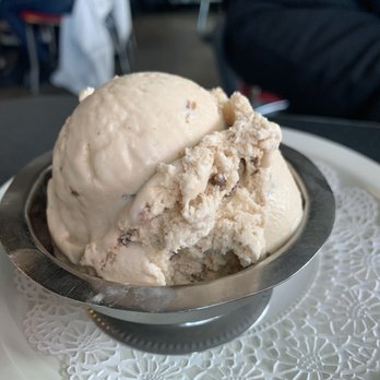 Moo Creamery - Cereal milk ice cream - Burgers Near Me - Bakersfield, California Moo Creamery - Cereal milk ice cream - Burgers Near Me - Bakersfield, California