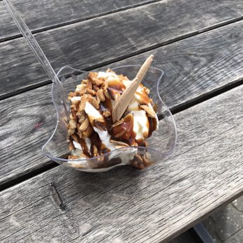 Eiscafe Mini Milano - Carmel something very tasty - Ice Cream & Frozen Yogurt Near Me - Frankfurt, HE Eiscafe Mini Milano - Carmel something very tasty - Ice Cream & Frozen Yogurt Near Me - Frankfurt, HE