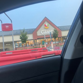 Giant Food - a view of a giant store from inside a car - Drugstores Near Me - Laurel, Maryland Giant Food - a view of a giant store from inside a car - Drugstores Near Me - Laurel, Maryland